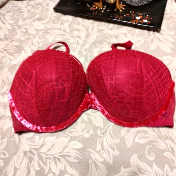 Victoria's Secret Other - 🥀 NWOT VS Dark Fuchsia Plaid Scalloped Underwire Sexy Push-Up Bra - 38D